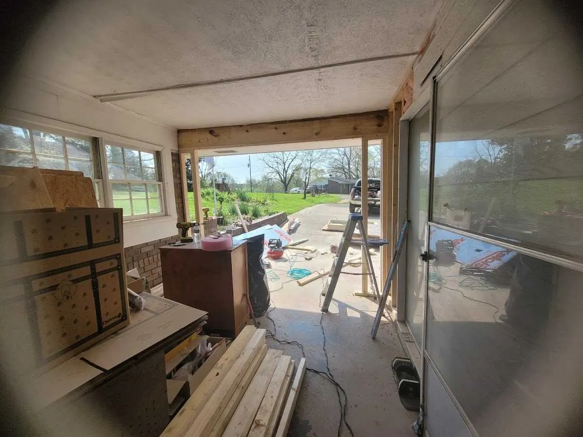 Air movers and dehumidifier for Water Mitigation Services in Lake Forest